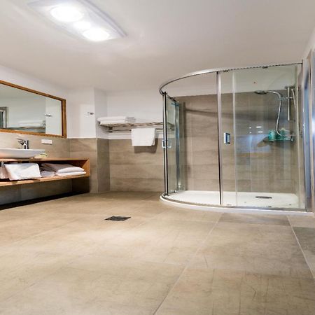 Ulverstone River Edge Holidayapartments Стая снимка