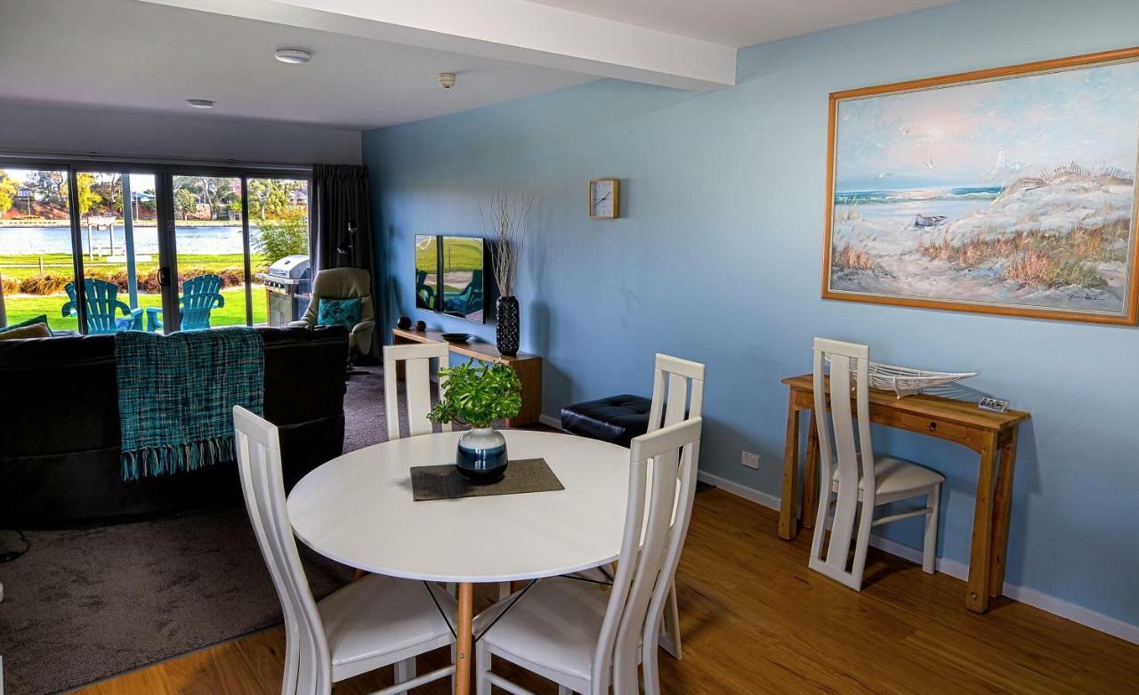 Ulverstone River Edge Holidayapartments Екстериор снимка